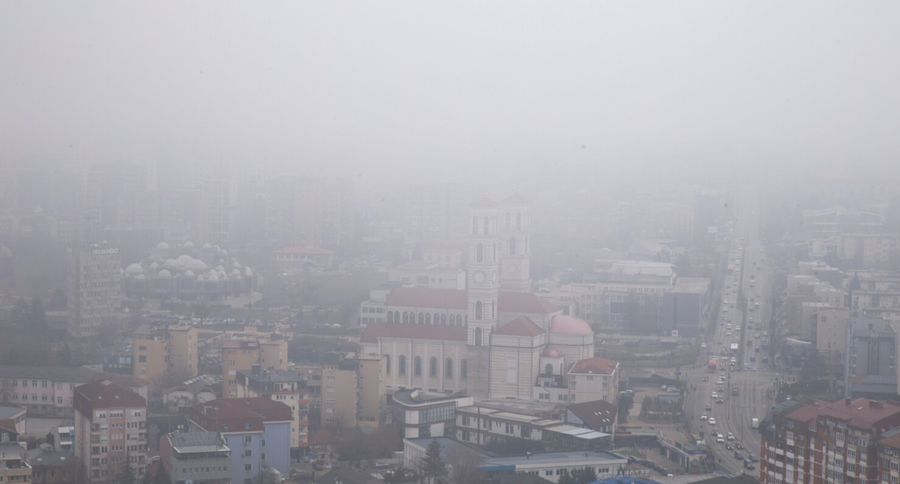 Termocentralet e vjetruara në Ballkanin Perëndimor ndotin 6.6 herë mbi limitin e lejuar