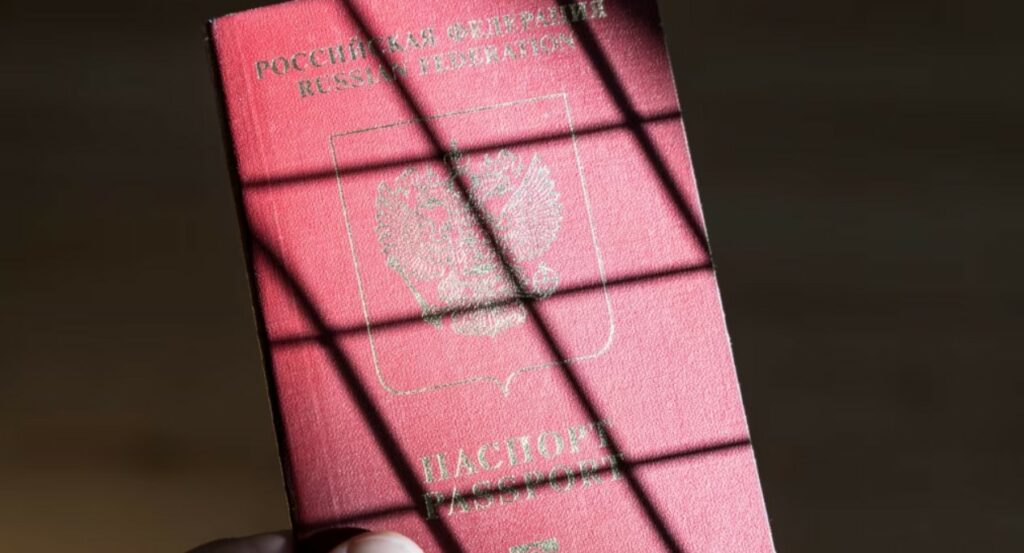 Shtetet e BE-së kërkojnë rregulla më të ashpra për refuzimin e vizave turistike për rusët
