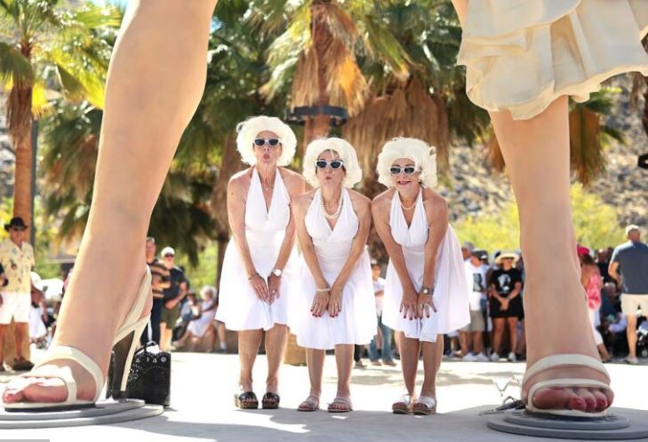 Një shekull nga lindja e Marilyn Monroe, përkujtohet me mbi 1000 sozi në rrugët e Kalifornisë! Thyhet rekordi