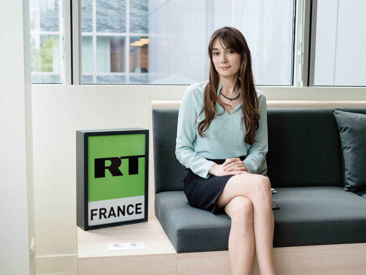 Franca ngrin pasuritë e komentatores ruse Xenia Fedorova