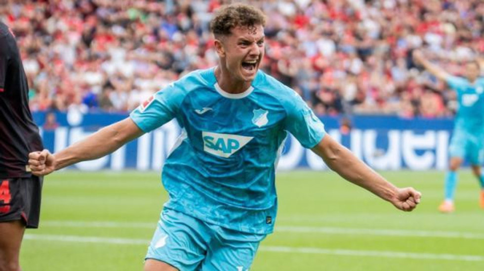 Fisnik Asllani te Leipzig