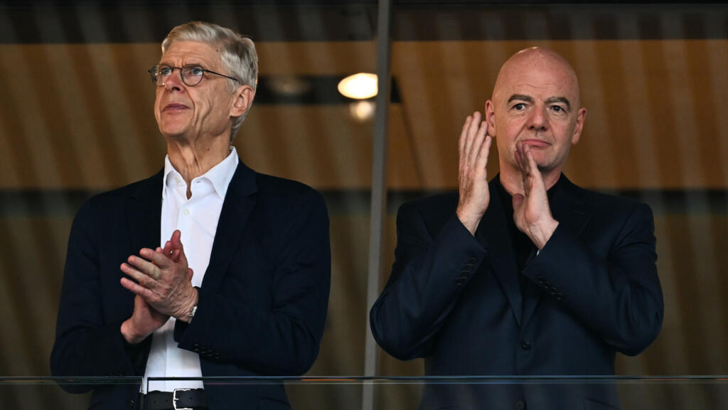 Arsene Wenger kundër Infantinos