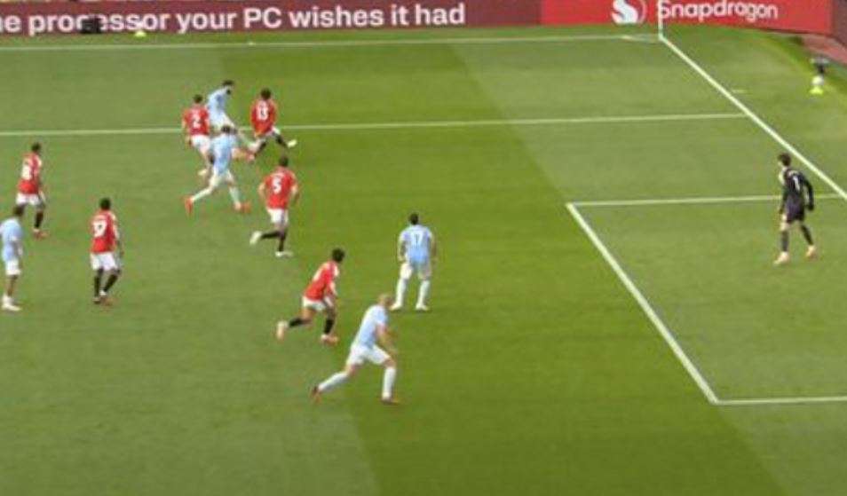 Polemikat pas derbit United-City, shpërthen Rooney: VAR-i është i tmerrshëm