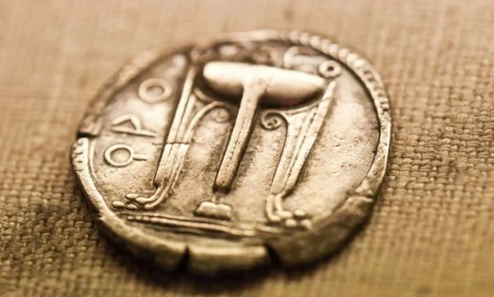 Pagoi biletën e autobusit me një monedhë të lashtë spanjolle, misteri zbulohet 70 vite më vonë