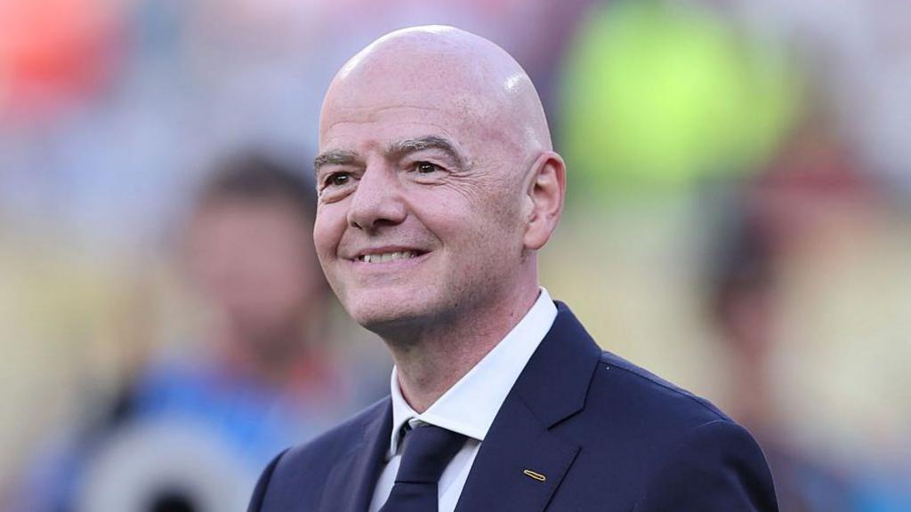 Infantino fiton mbështetjen e Afrikës